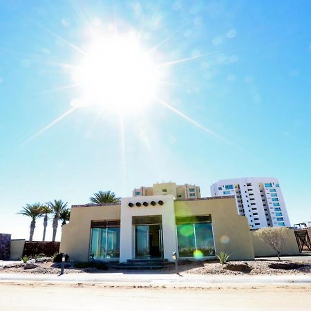 Encanto Living One Bedroom Unit By Kivoya Rocky Point Exterior photo