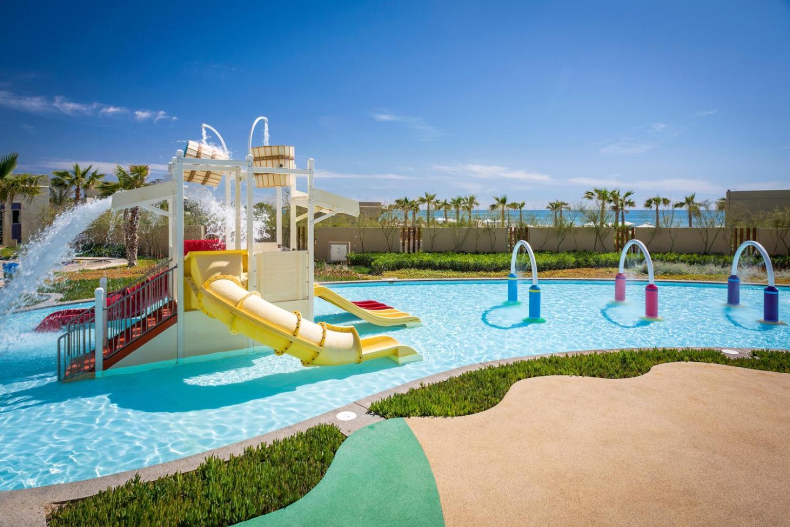 Encanto Living One Bedroom Unit By Kivoya Rocky Point Exterior photo