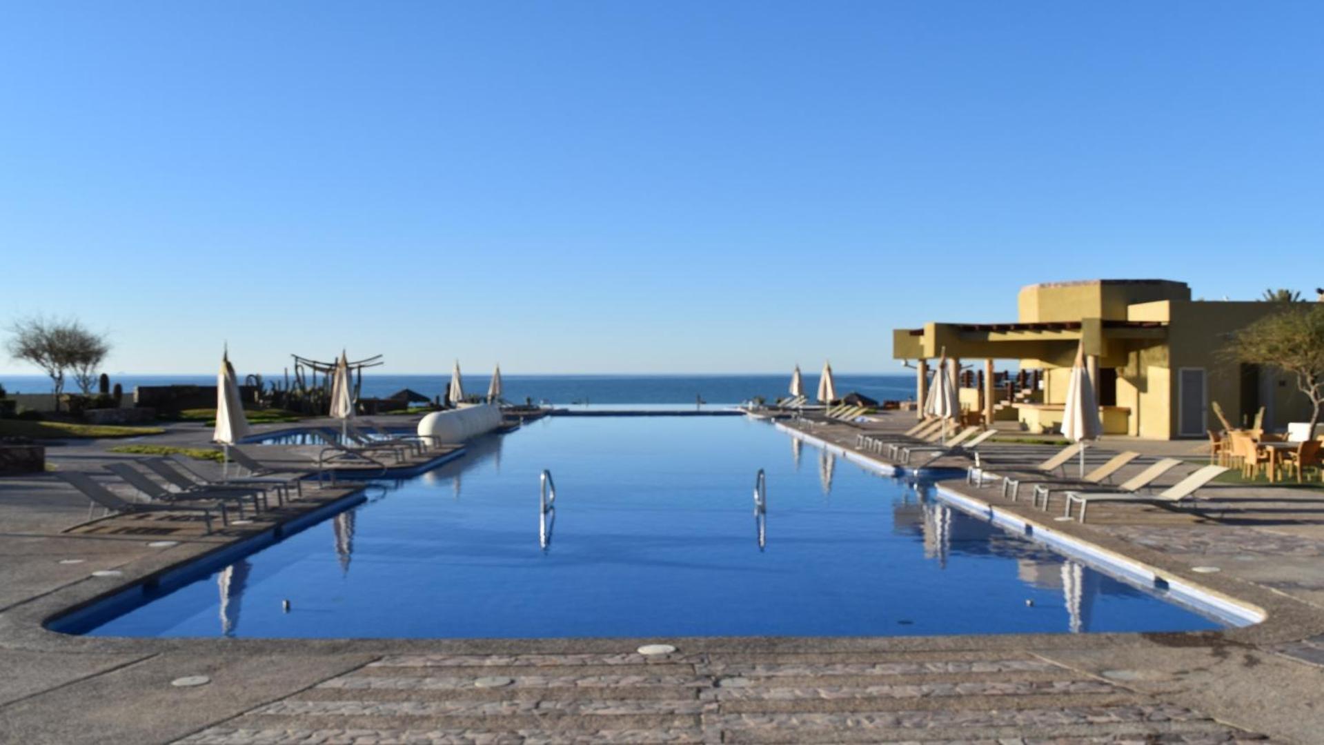 Encanto Living One Bedroom Unit By Kivoya Rocky Point Exterior photo